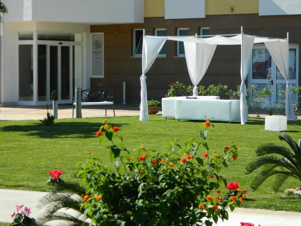 Medea Resort Bellona Exterior foto